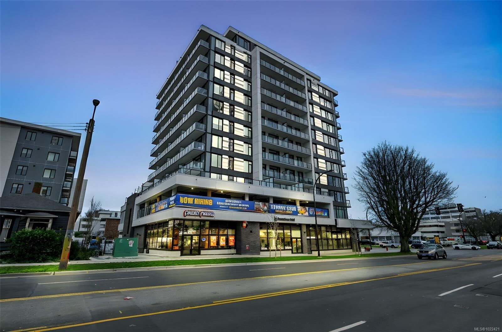 Property Photo:  1100 Yates St 702  BC V8V 0H5 
