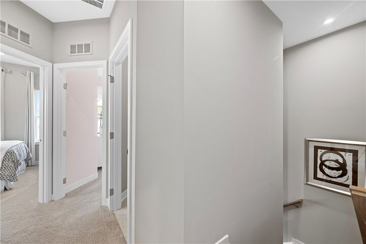 Property Photo:  8100 Walnut Way  PA 15044 