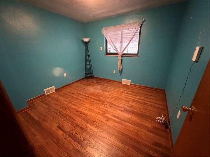 Property Photo:  1337 Jeffers St  PA 15204 
