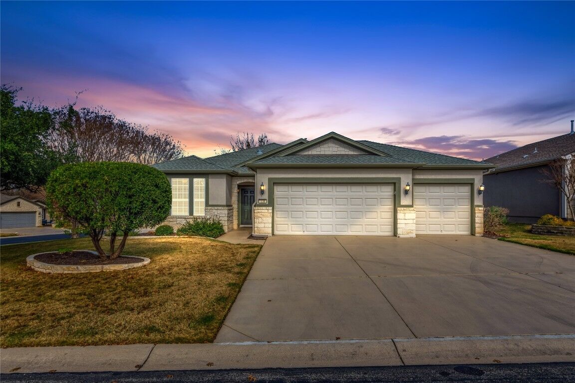 Property Photo: 138 Mountain Creek Pass TX 78633