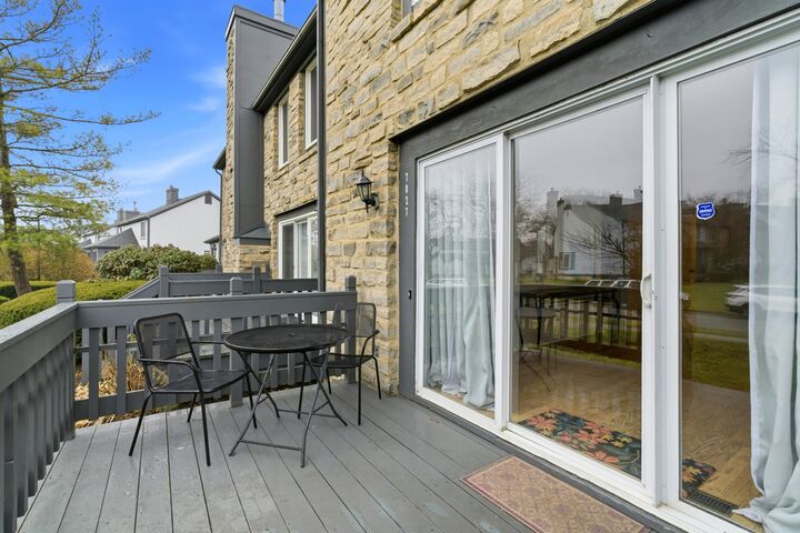 Property Photo:  7027 Dublin Village Drive  OH 43017 