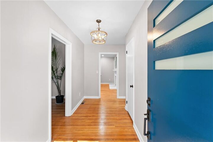 Property Photo:  2150 Azalea Circle  GA 30033 