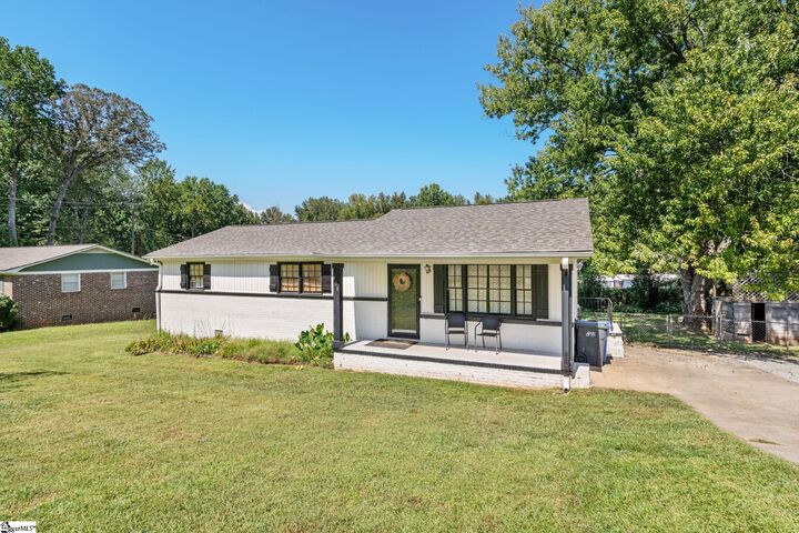 Property Photo:  408 McElhaney Road  SC 29690 