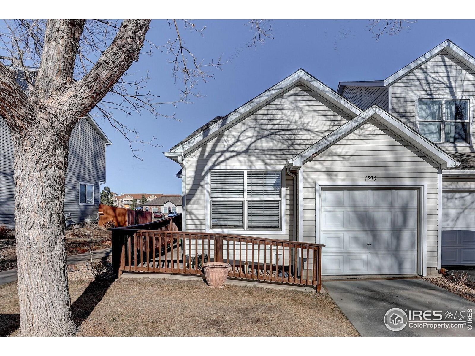 Property Photo:  1525 Oak Creek Dr  CO 80538 