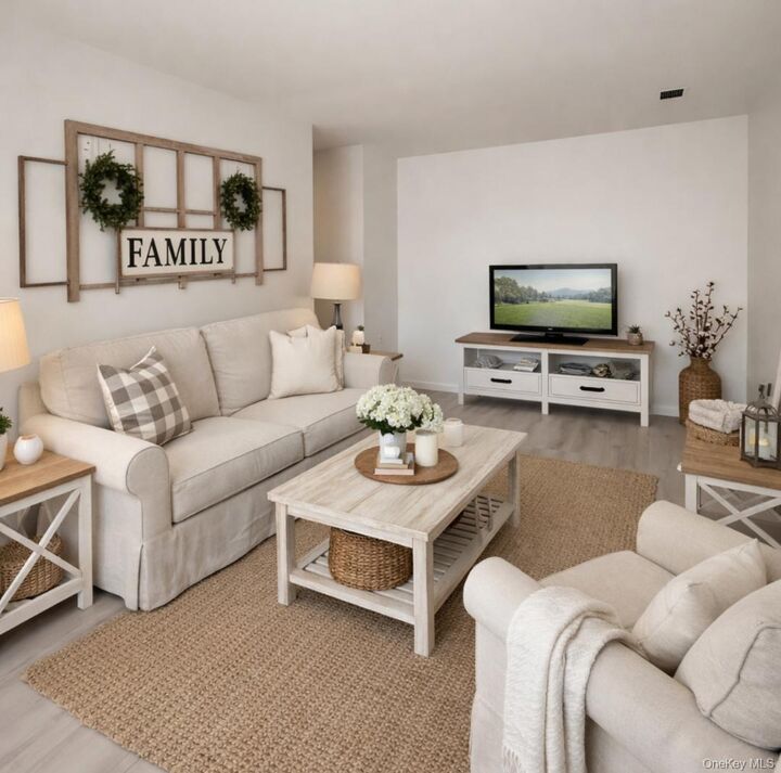 Property Photo: 2202 Mulberry Court NY 12603