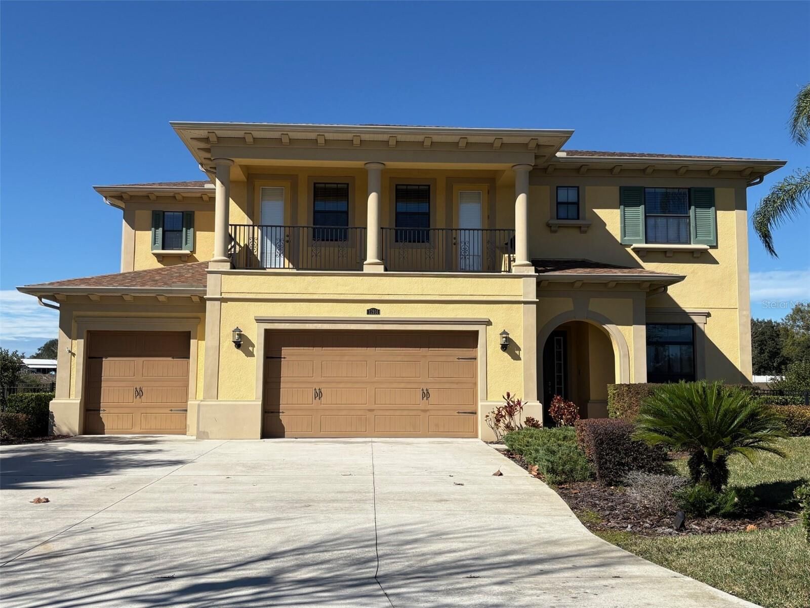 Property Photo:  17914 Howsmoor Place  FL 33559 