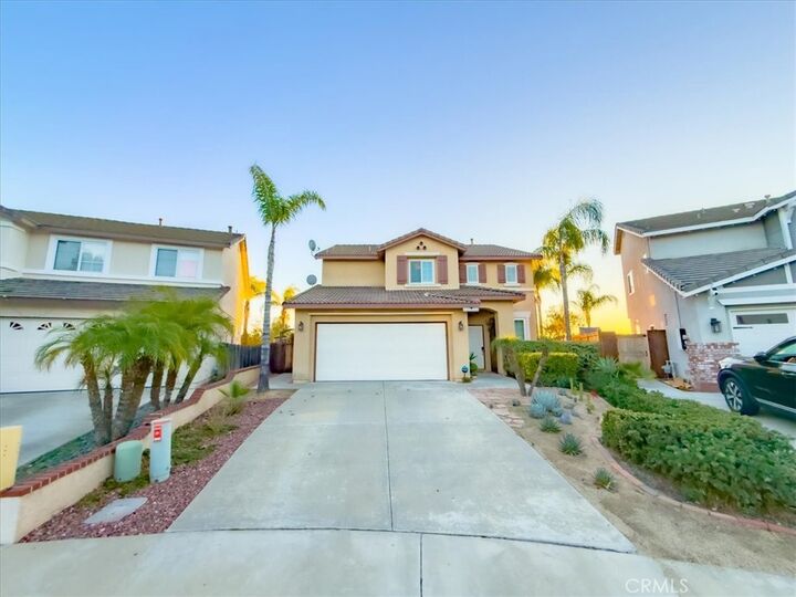 Property Photo:  40136 Belvedere Court  CA 92562 