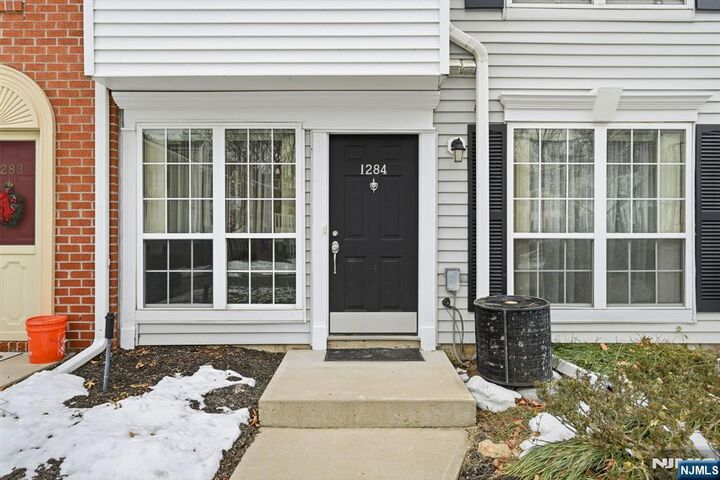 Property Photo:  1284 Mulberry Drive  NJ 07430 