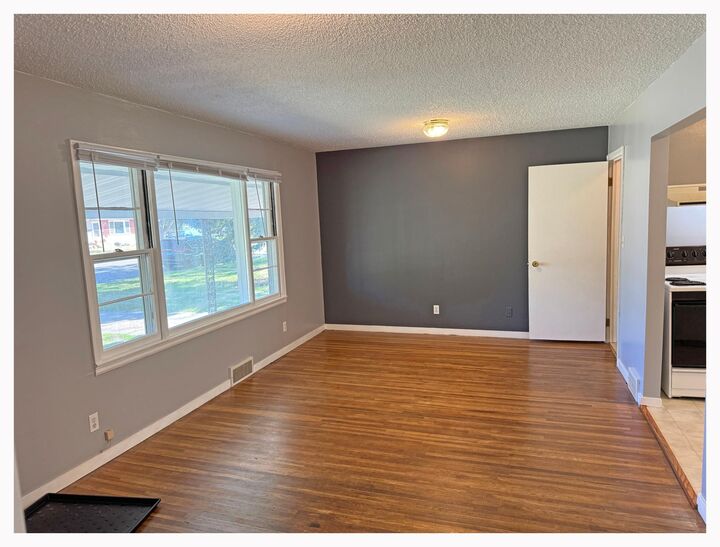 Property Photo:  2717 Beltrami Avenue NW  MN 56601 