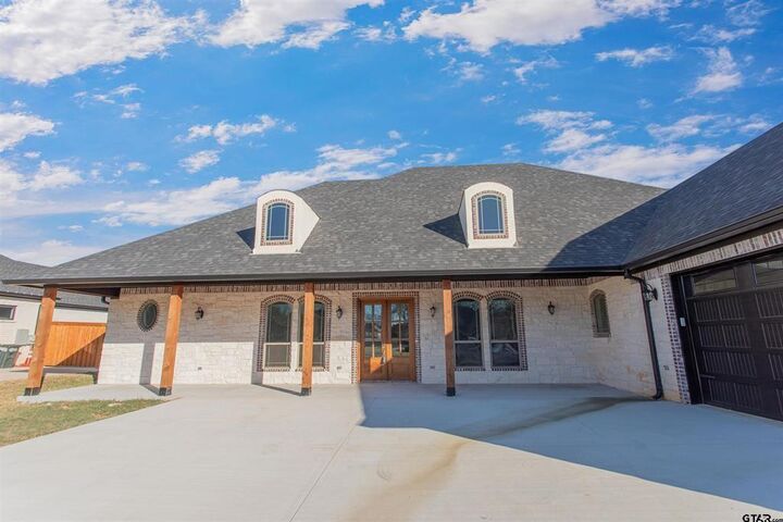 Property Photo:  89 Ryder Cup Trail  TX 75771 