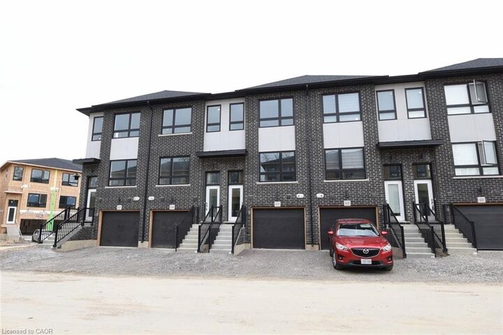 Photo de la propriété: 720 Grey Street 63 ON N3S 4Y4