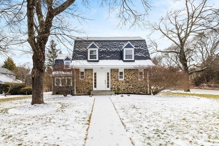 Property Photo:  1 Town Way  MA 01890 