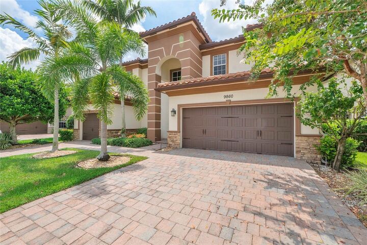 Property Photo:  9860 Lakeview Lane  FL 33076 