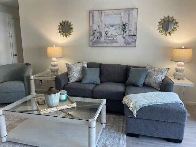 Property Photo:  6457 Bay Club Drive 2  FL 33308 