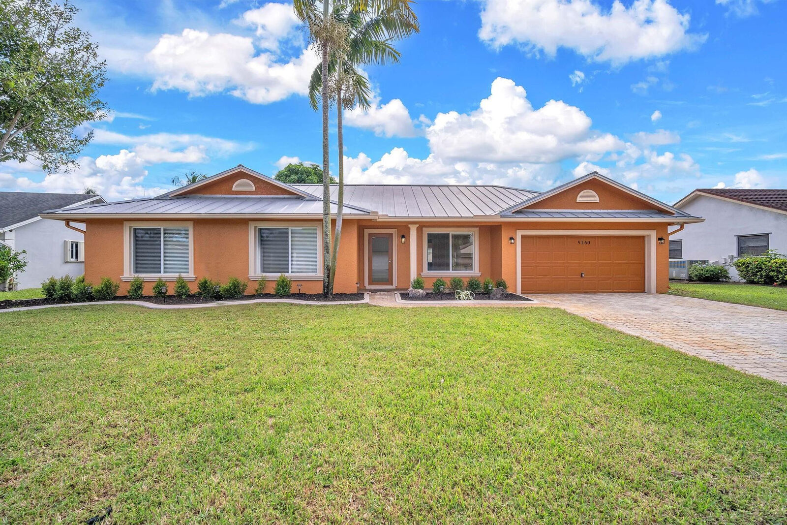 Property Photo:  5160 SW 18th Court  FL 33317 