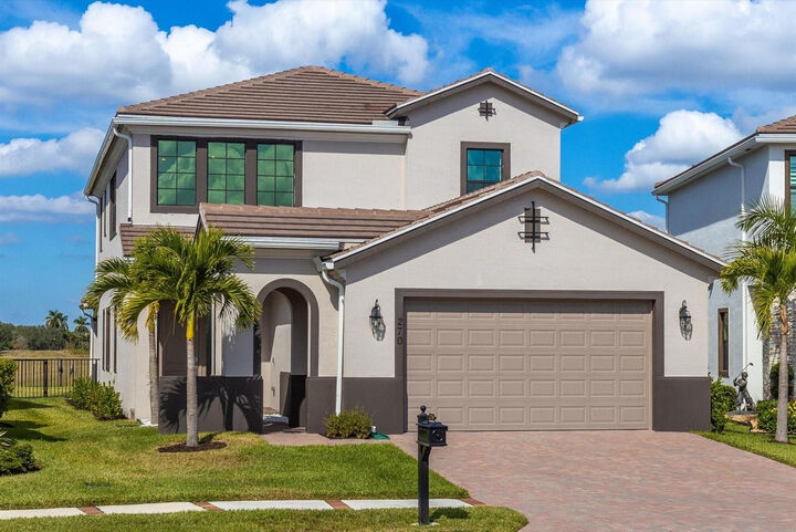 Property Photo:  270 SE Fascino Circle  FL 34984 