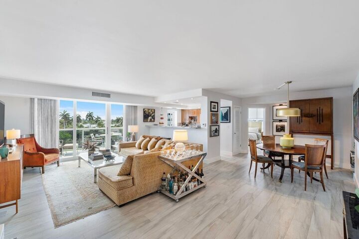 Property Photo:  2715 N Ocean Boulevard 4E  FL 33308 