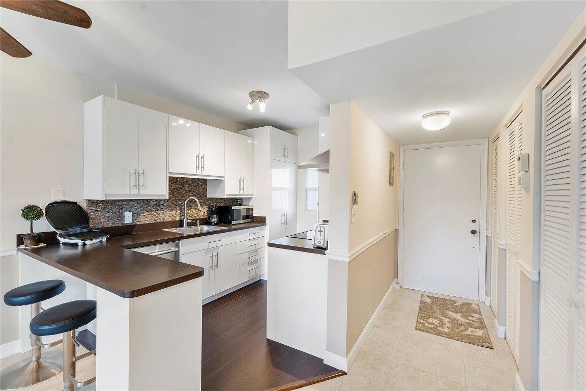 Property Photo:  5401 NW 2nd Avenue 322  FL 33487 