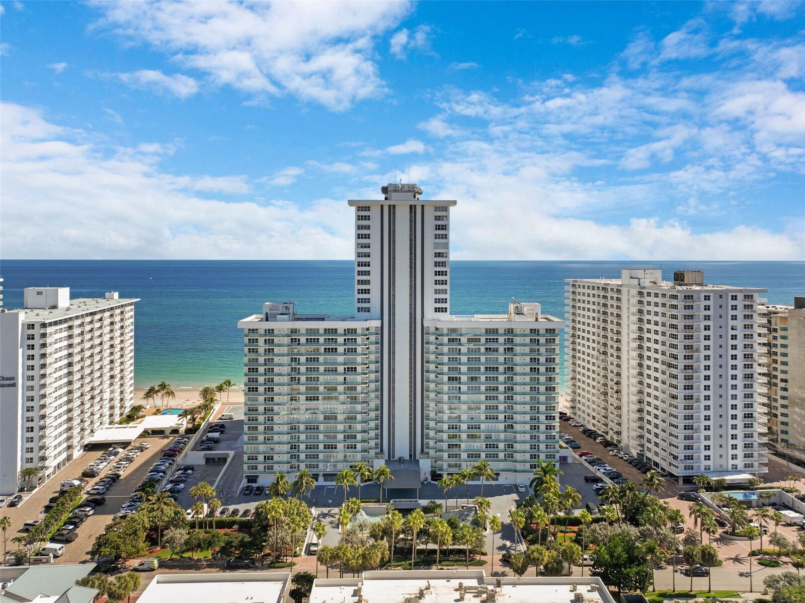 Property Photo: 3900 Galt Ocean Drive 1714 FL 33308