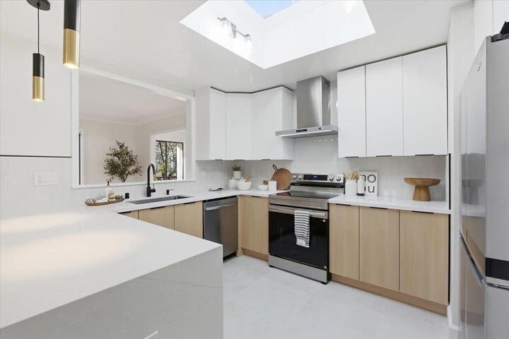 Property Photo:  22851 Stonebridge Street  CA 95014 