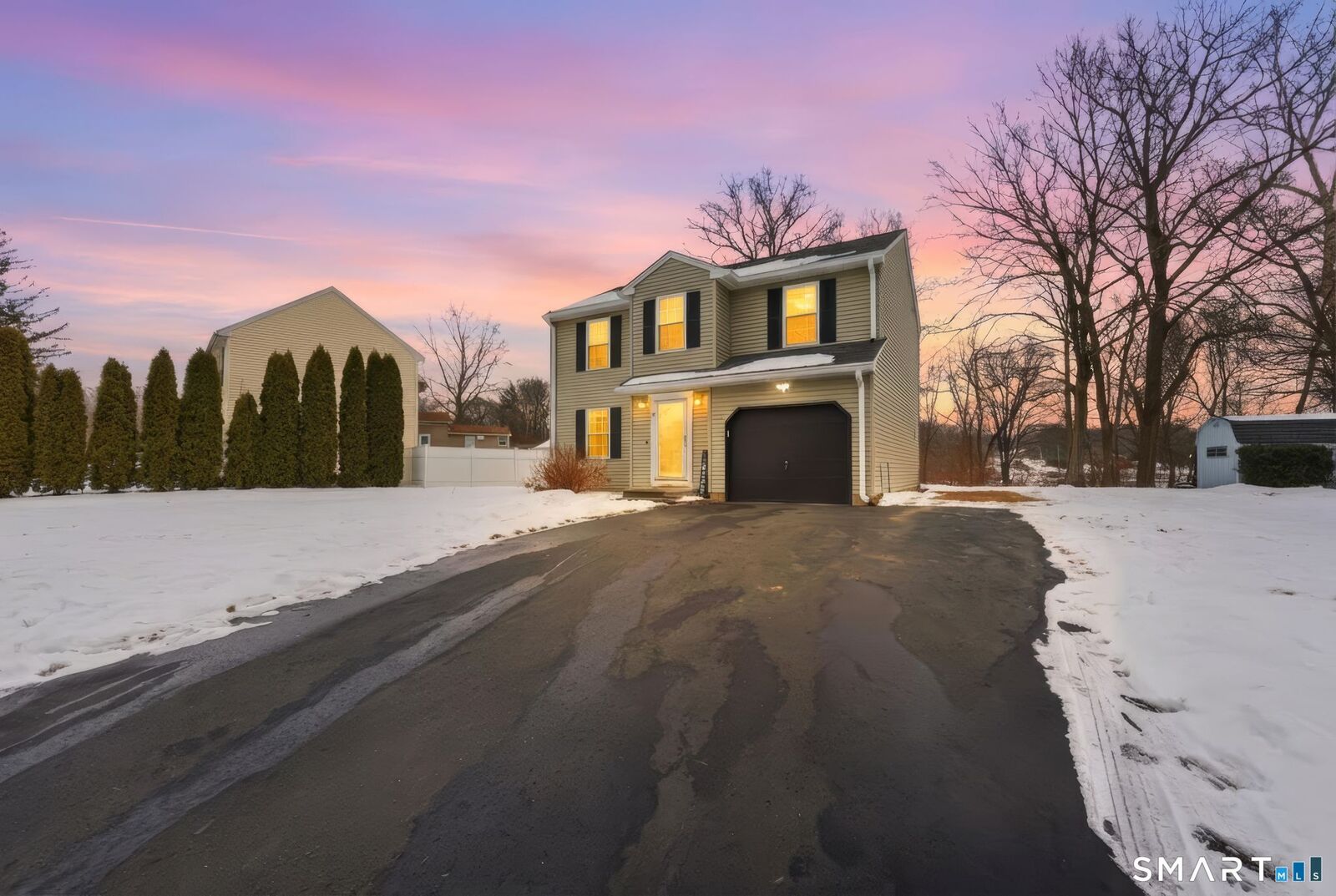 Property Photo: 19 Rainbow Creek CT 06095