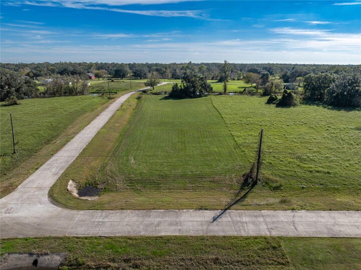 Property Photo:  1507 Frontier Trail  TX 77515 