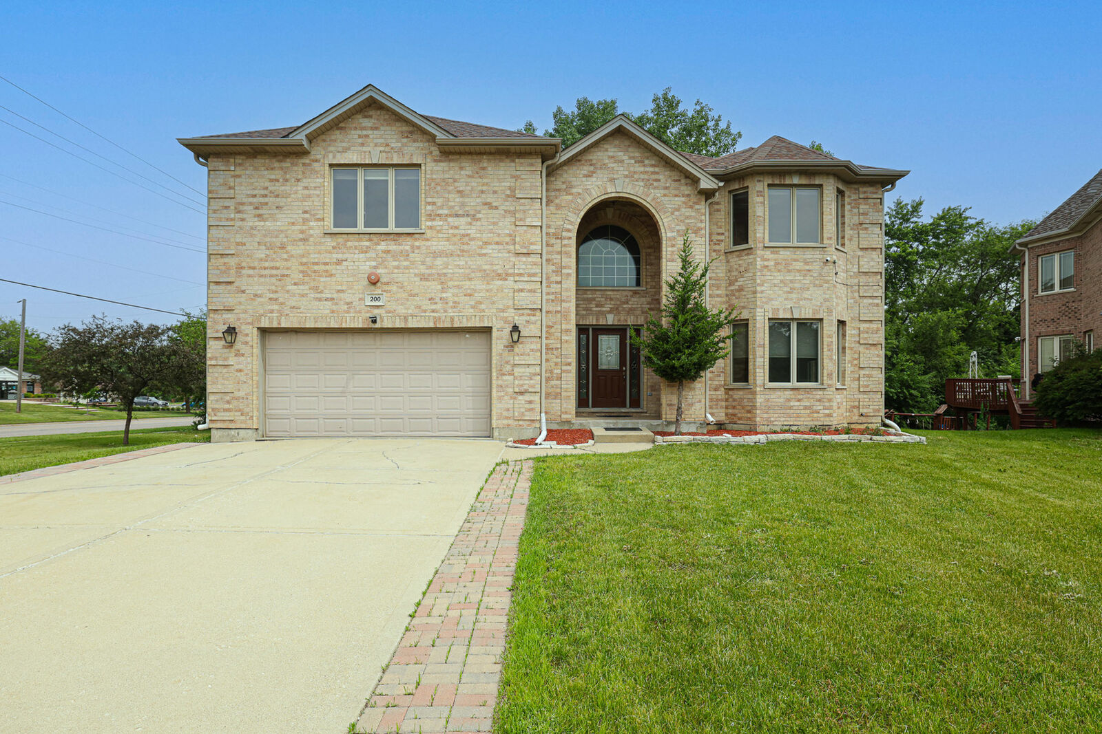Property Photo:  200 Ahmed Court  IL 60139 
