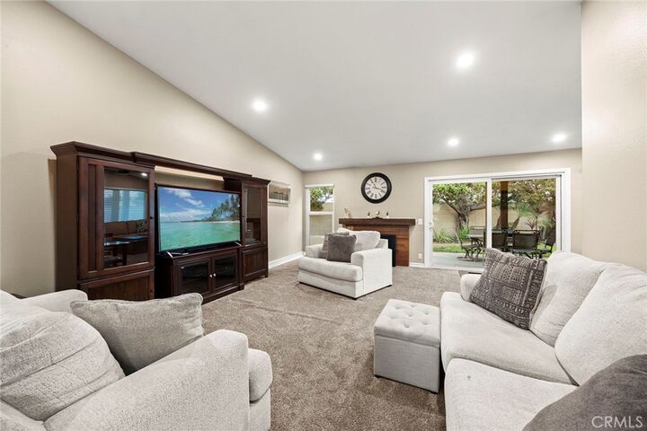 Property Photo:  404 E Riverboat Way  CA 92865 