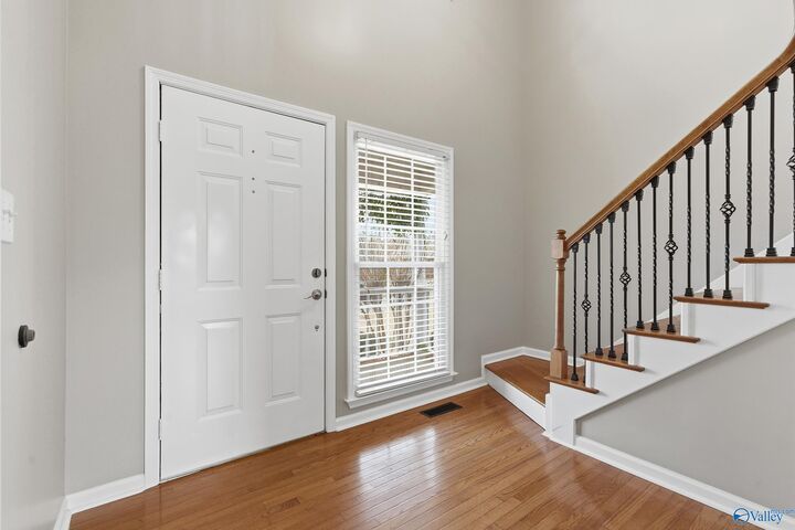 Property Photo:  103 Ben Franklin Circle  AL 35758 