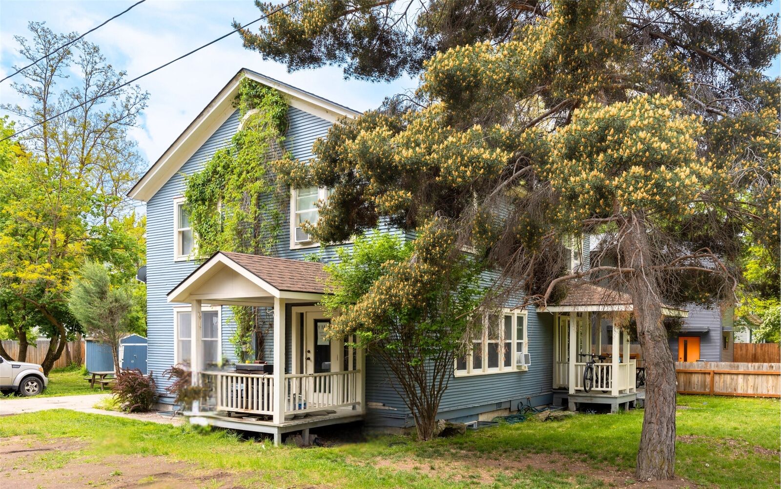 Property Photo:  831 Hastings Avenue  MT 59801 