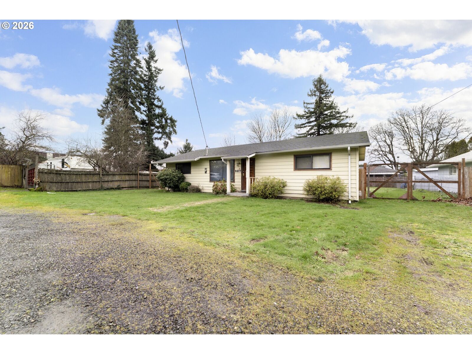 Property Photo:  9477 SE Maloney Pl  OR 97086 