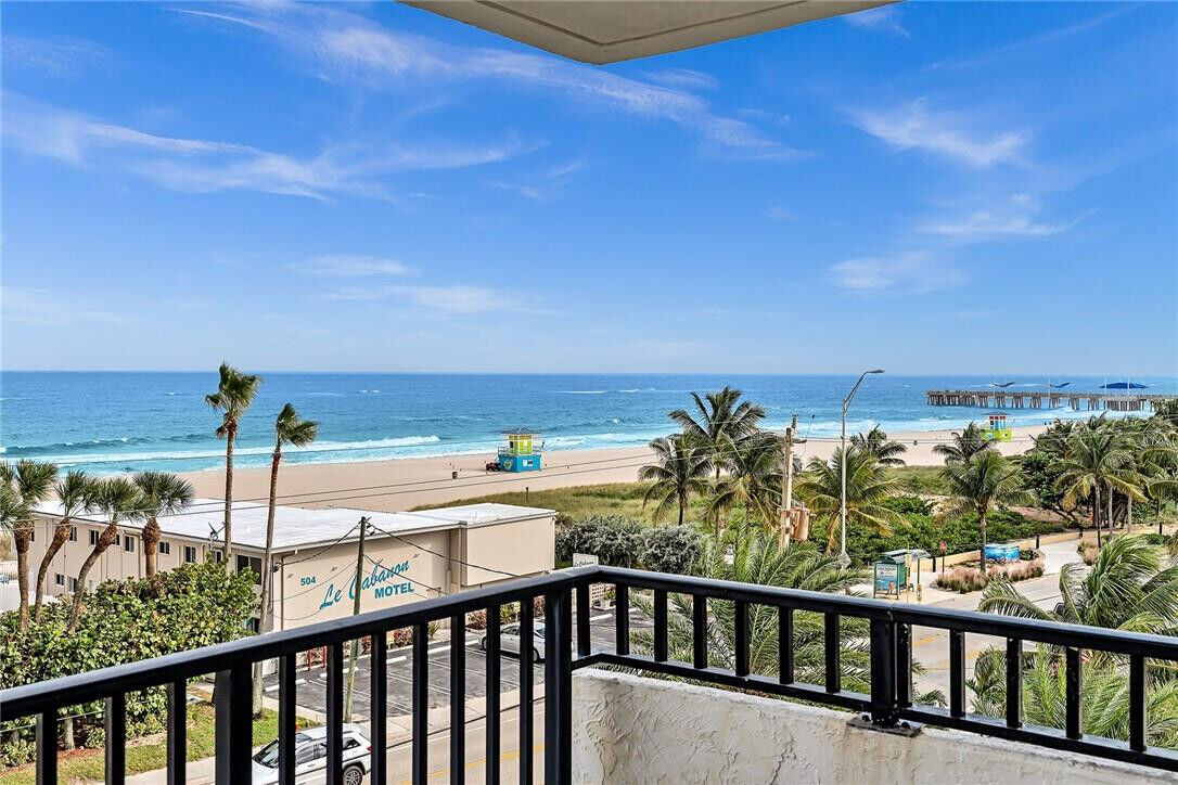 Property Photo:  525 N Ocean Boulevard 624  FL 33062 