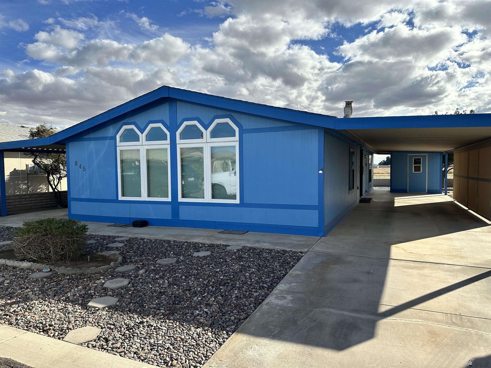 Property Photo:  845 W Desert View Ln  AZ 85365 