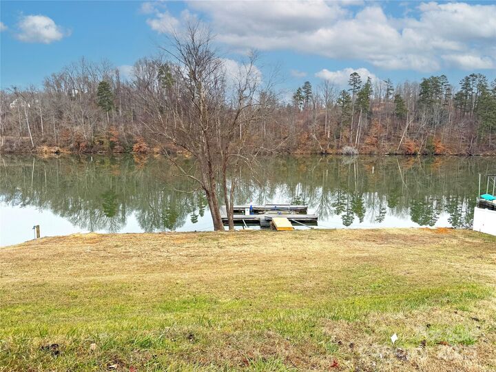 Property Photo:  207 Catawba Avenue  NC 28601 