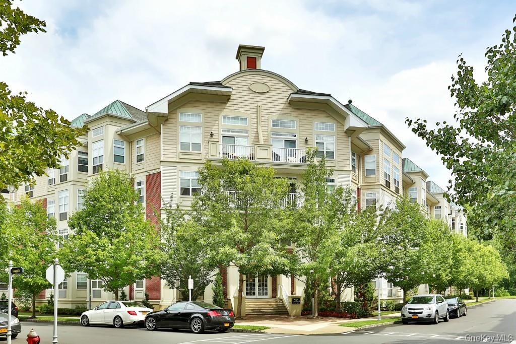 Property Photo:  3203 Leeward Drive  NY 10927 