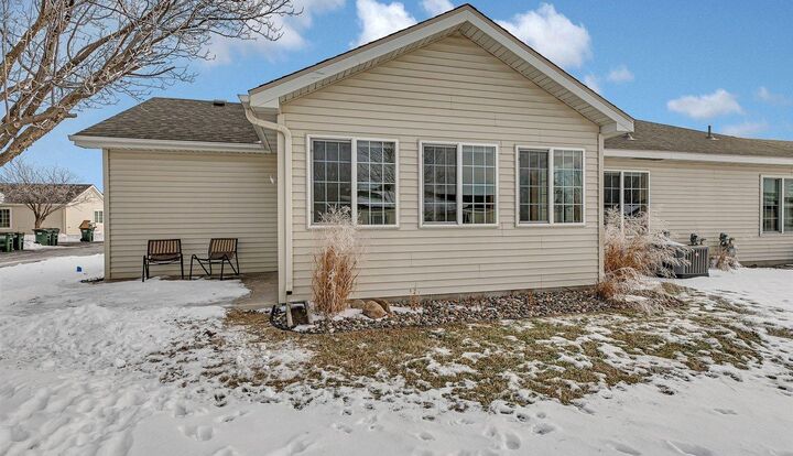 Property Photo: 1334 Heritage Lane MN 56387