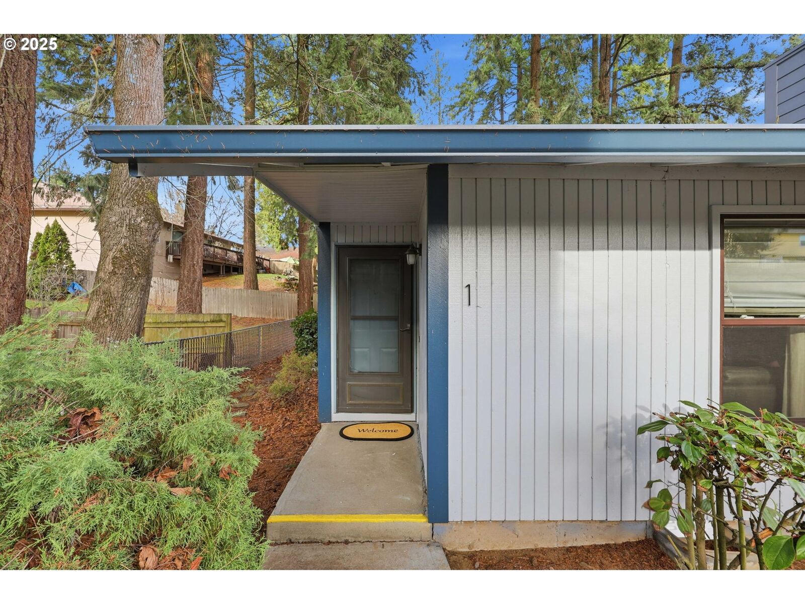 Property Photo:  7920 SW Fanno Creek Dr 1  OR 97224 