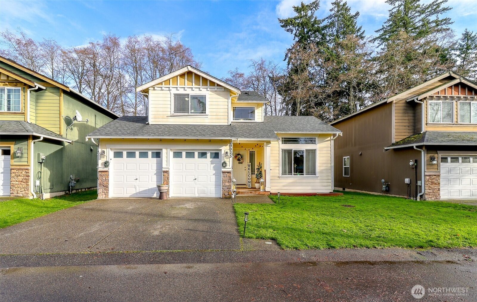 Property Photo: 9925 12th Avenue Ct E WA 98445