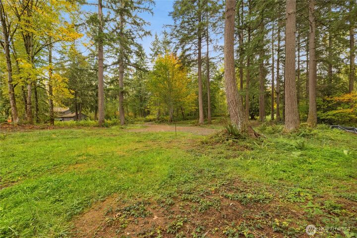 Property Photo:  20721 NE 122nd Street  WA 98053 