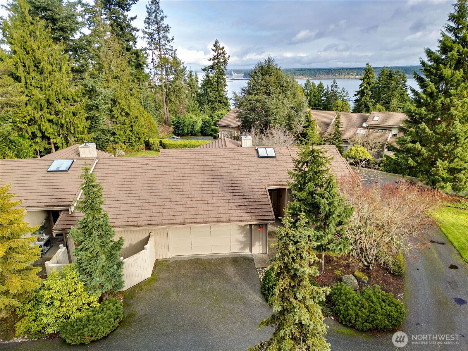 Property Photo:  63  Bluffs Lane 1  WA 98368 