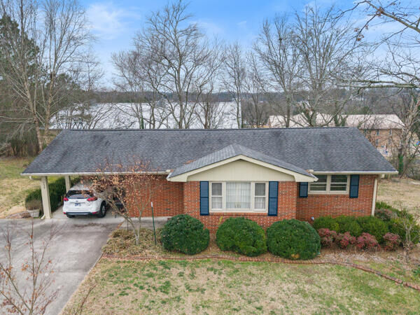 Property Photo:  130 Cherokee Circle  TN 37307 