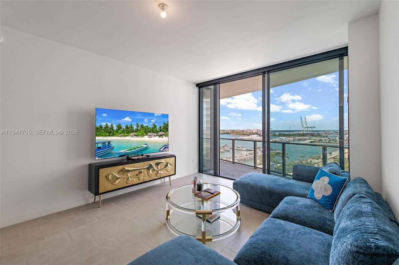 Property Photo:  500 Alton Rd 1204  FL 33139 