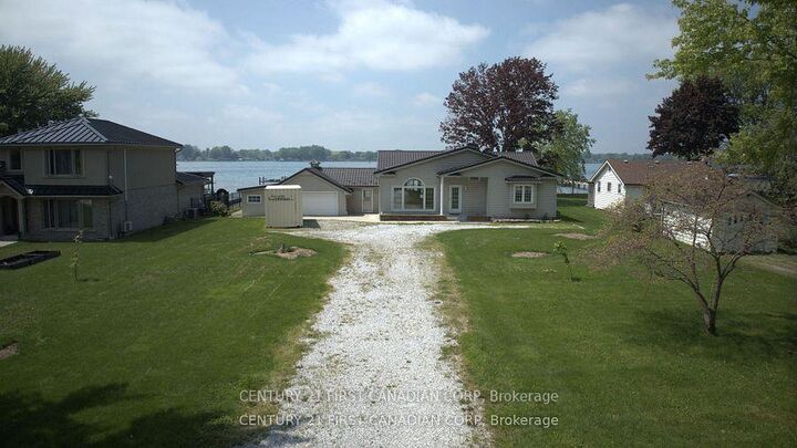 Property Photo:  3875 St Clair Parkway  ON N0P 2H0 