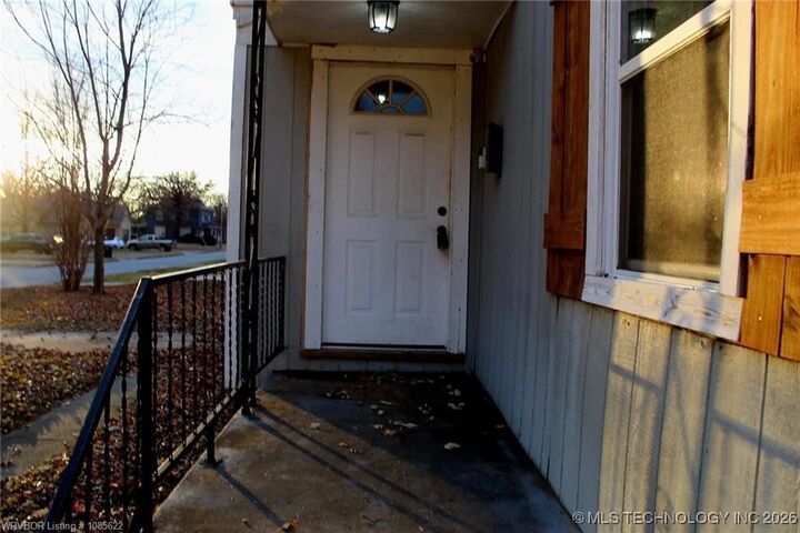 Property Photo: 1616 Houston Street OK 74403