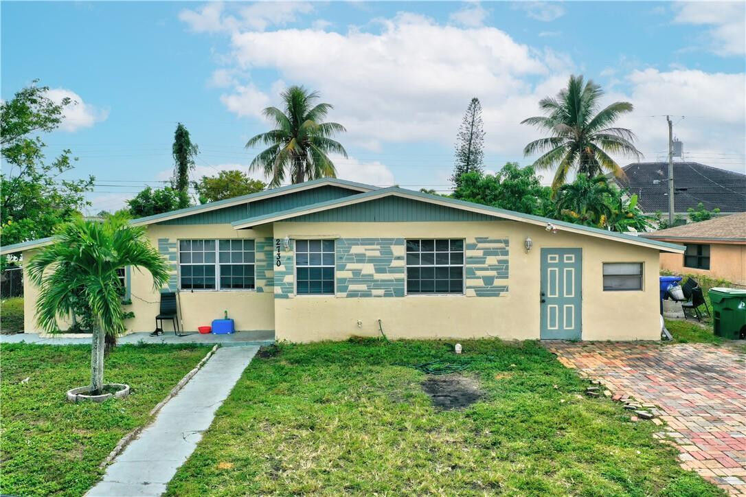 Property Photo:  2730 NW 16th Street  FL 33311 
