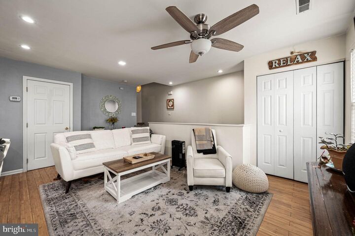 Property Photo:  15 Riverwatch Court  PA 19029 