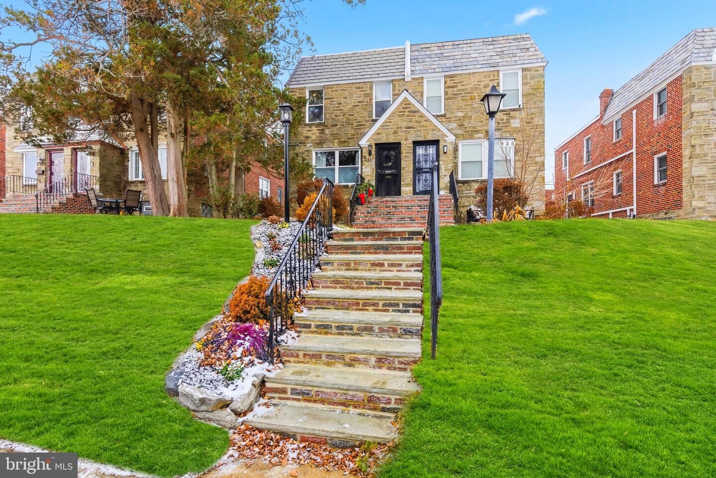 Property Photo:  933 E Slocum Street  PA 19150 