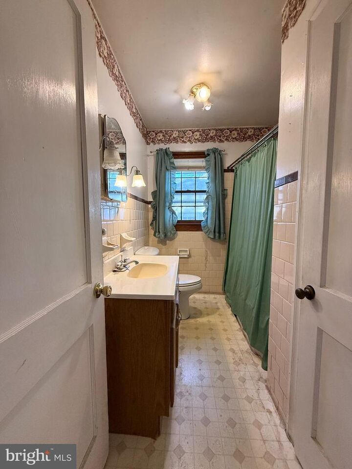 Property Photo:  119 Lakewood Drive  MD 21804 