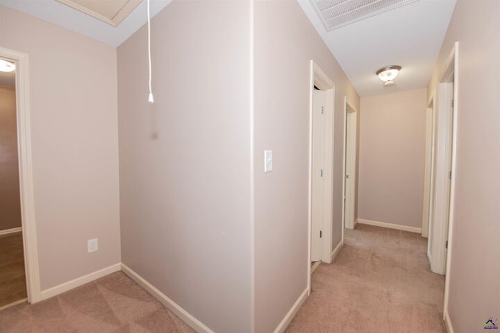 Property Photo:  510 Cheshire Drive  GA 31088-0000 
