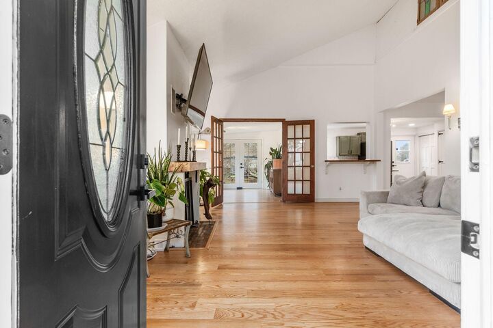 Property Photo:  221 Eastwood Avenue  OH 43081 